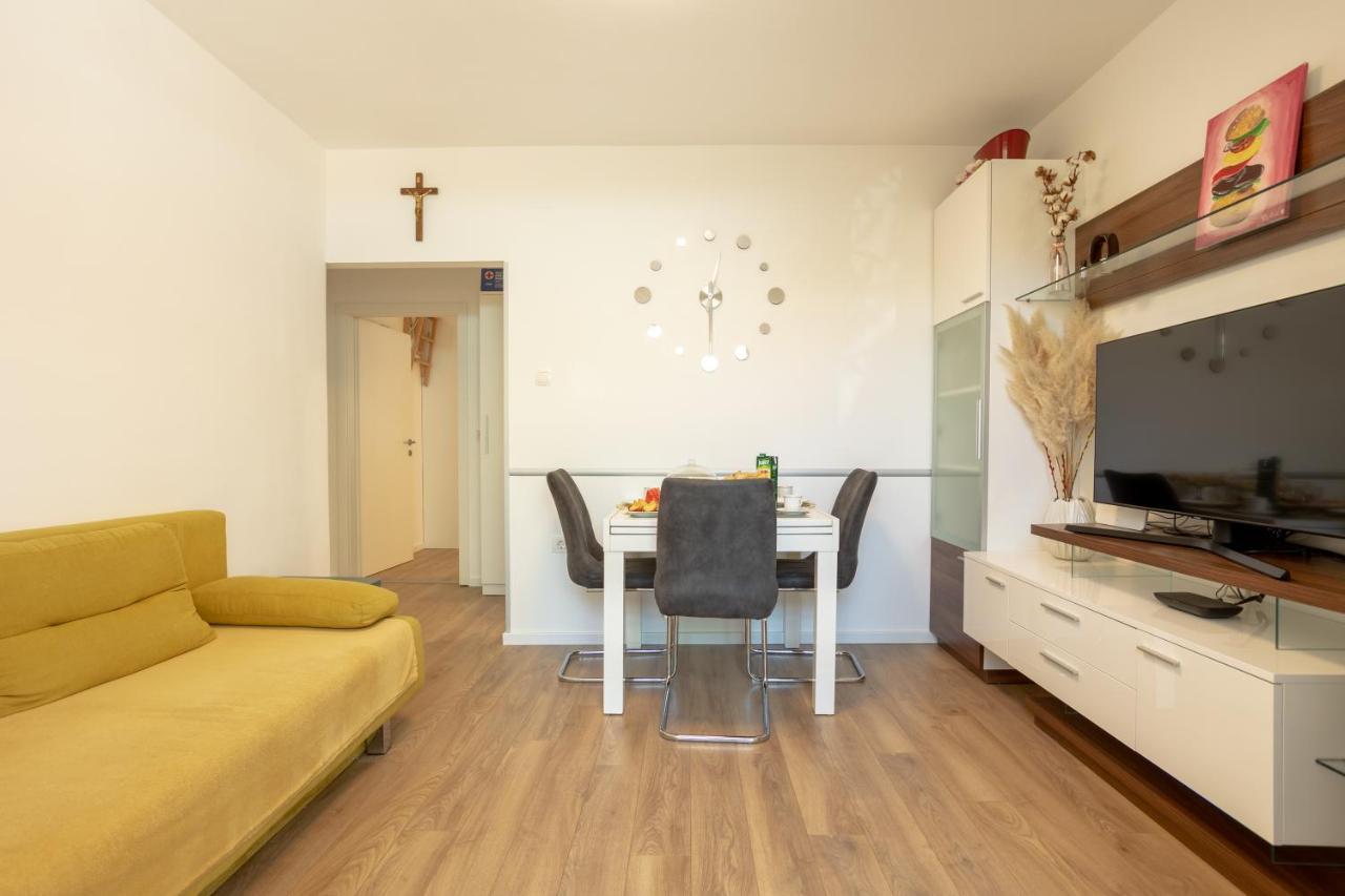 Apartman Citromelo Split Exterior photo